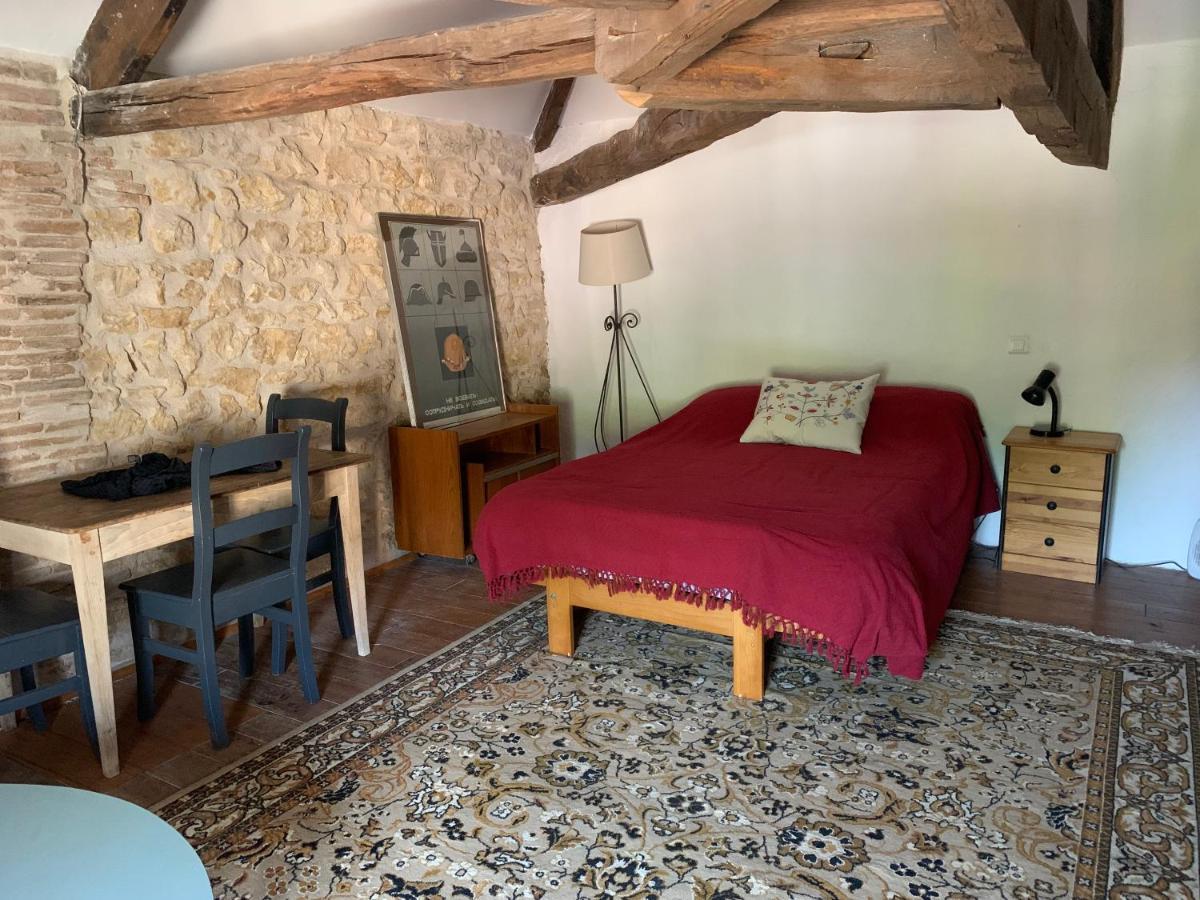 Townhouse 26 Chambres D'Hotes Civray Hotel Buitenkant foto