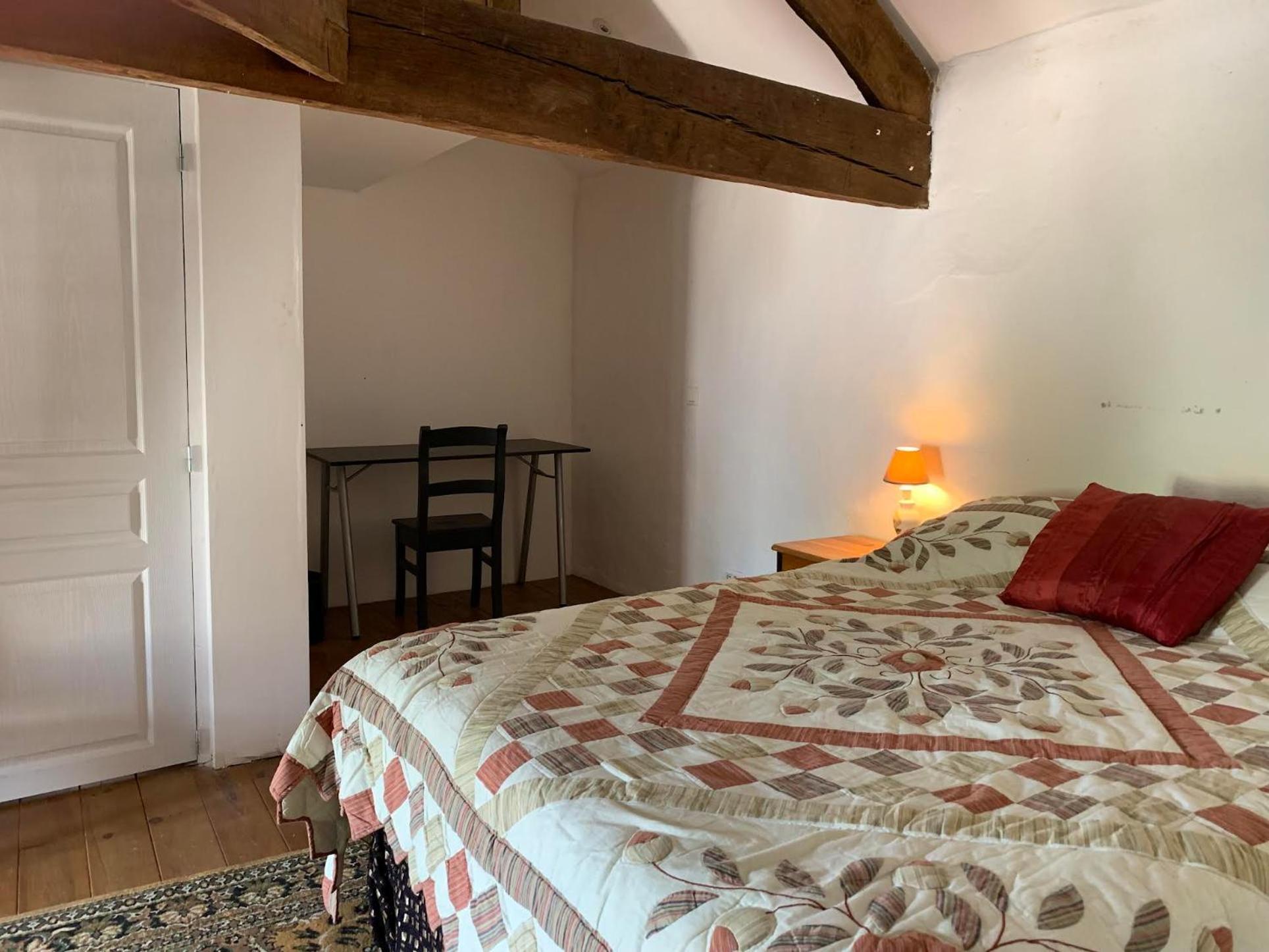 Townhouse 26 Chambres D'Hotes Civray Hotel Buitenkant foto